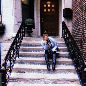 Meet your Posher, Ali